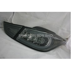 Hyundai Elantra 12- Smoke Light Bar LED Tail Lamp
